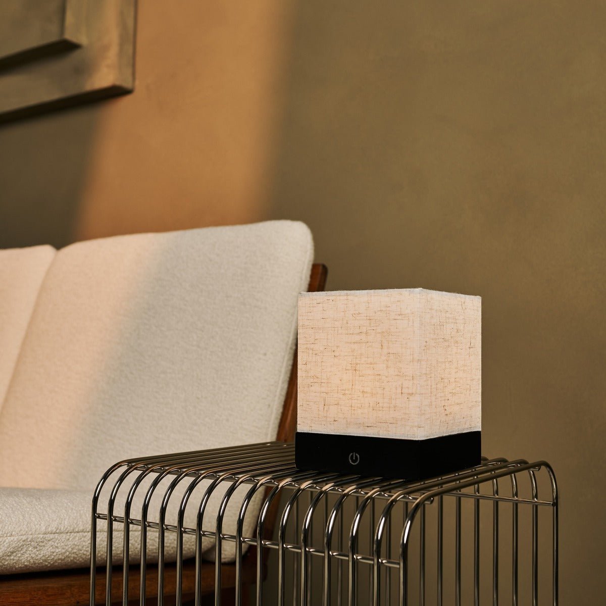 Zano Black Wireless Lamp met hout en linnen - Moodverlichting, LED -tafellamp met batterij Tavellio - Amsterdam