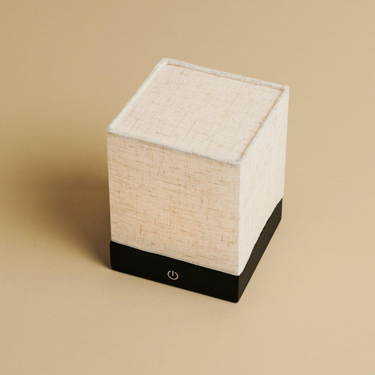 Zano Black Wireless Lamp met hout en linnen - Moodverlichting, LED -tafellamp met batterij Tavellio - Amsterdam