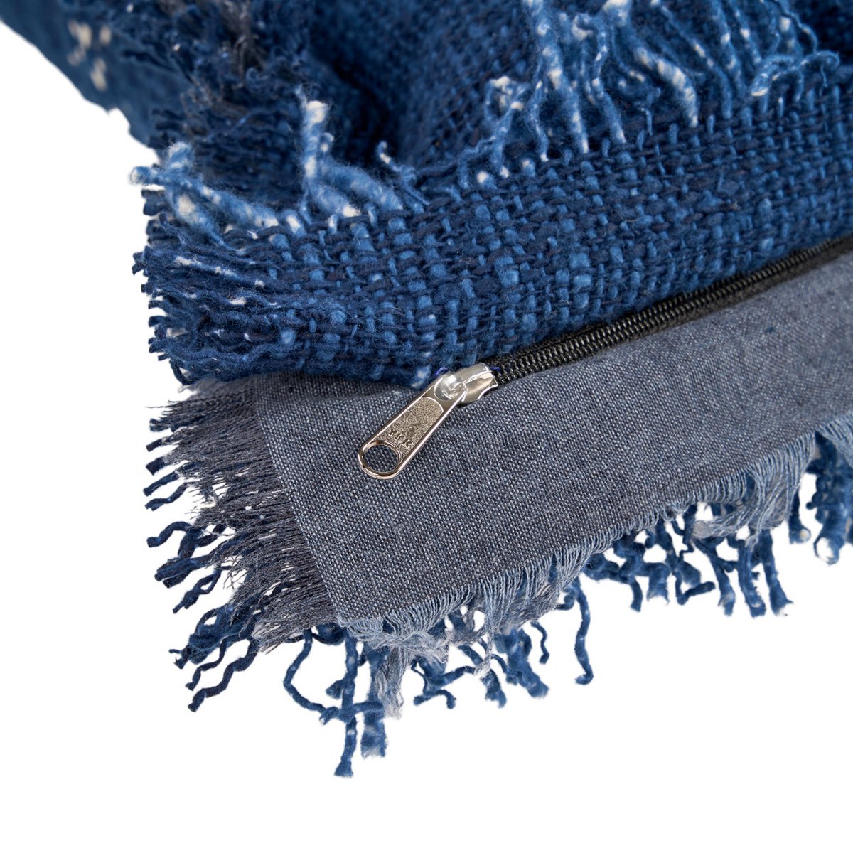 De azuurblauwe kussenhoes met franjes - Indisch blauw