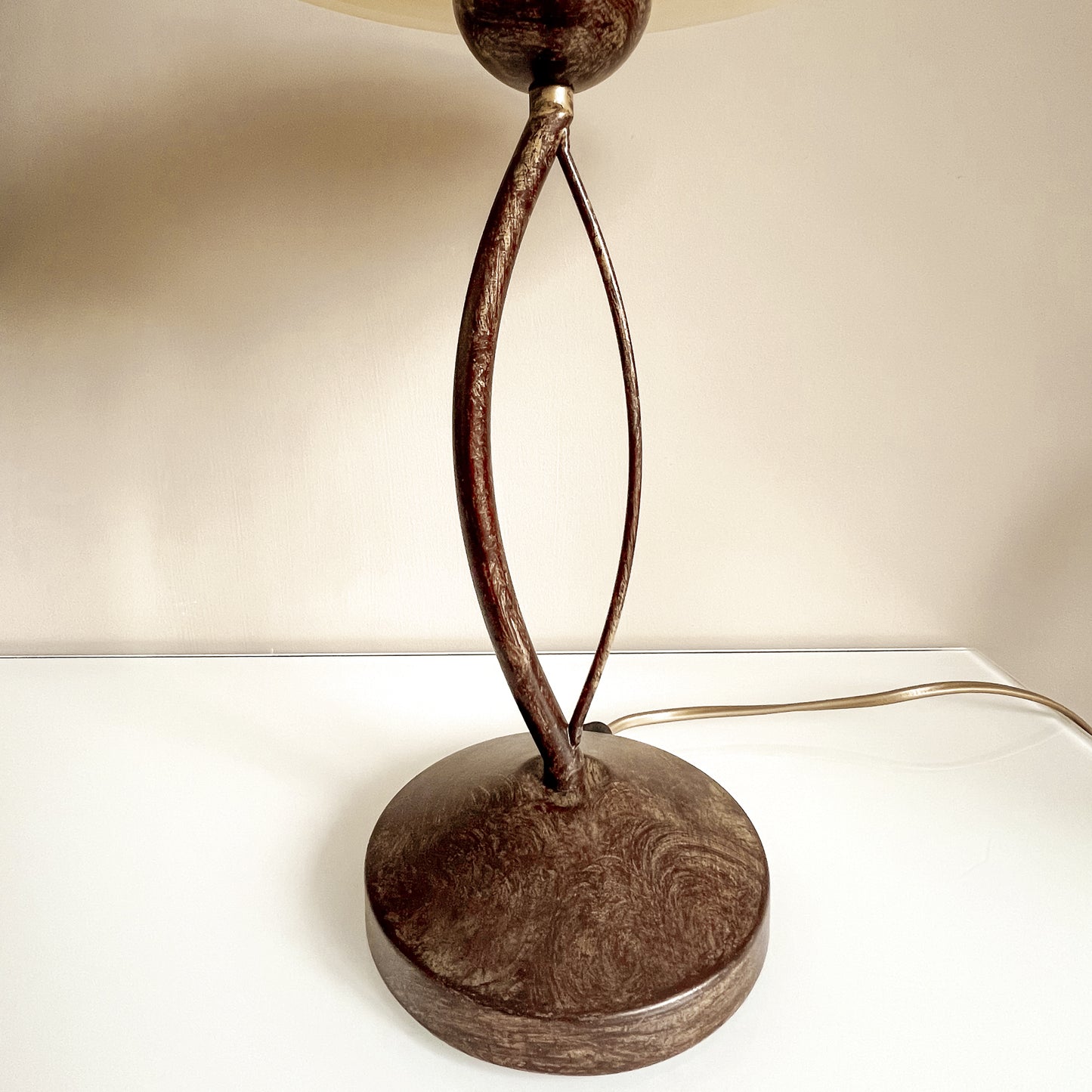 pre-loved - table lamp