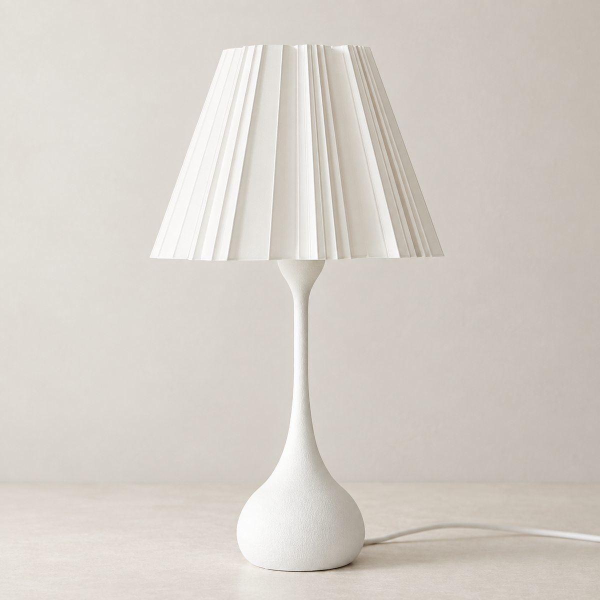 Tafellamp Made by Loef met plissé kap – wit