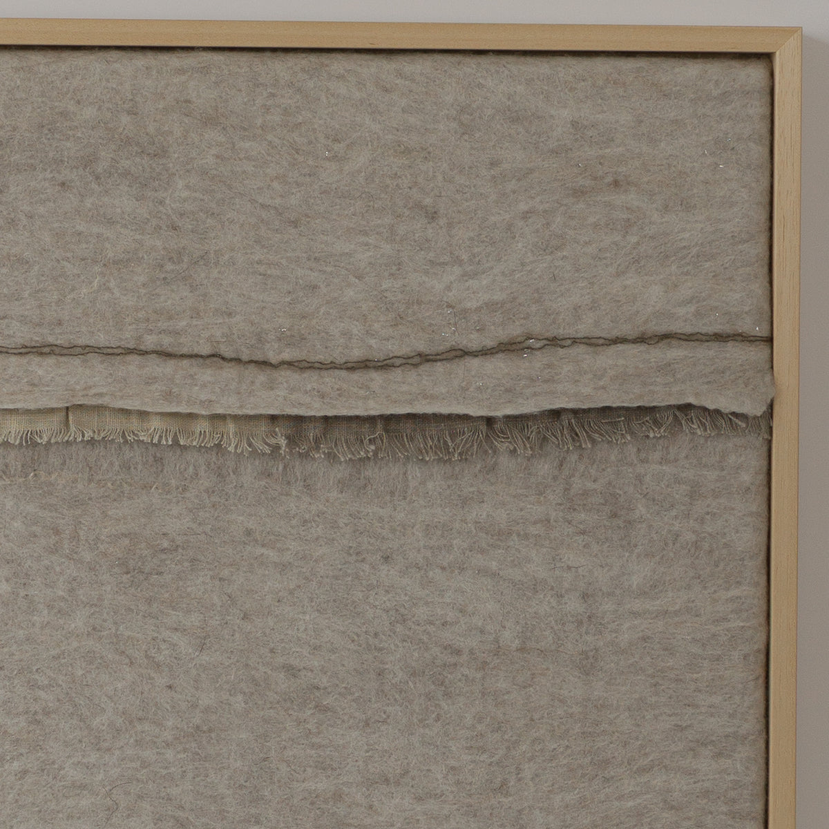Imperfectus XIV – vilten wandkunst | Vilt & Vlow | 43 × 48 cm