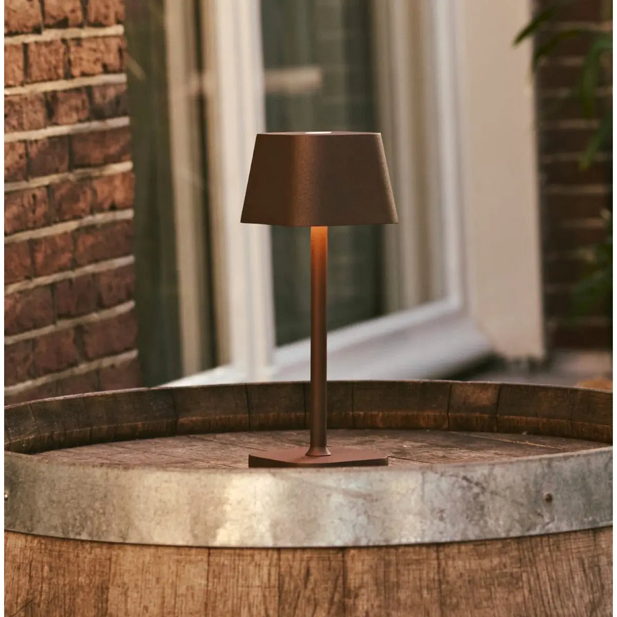 Ava Mokka Bruin Oplaadbare Tafellamp | Draadloos en dimbaar Tavellio - Amsterdam