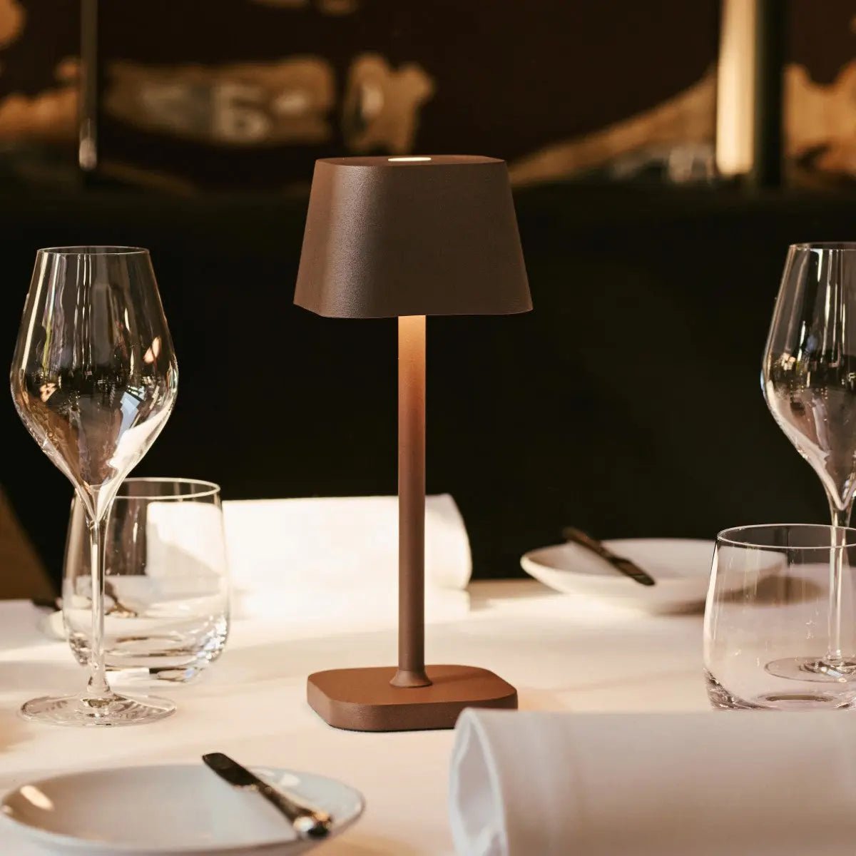 Ava Mokka Bruin Oplaadbare Tafellamp | Draadloos en dimbaar Tavellio - Amsterdam