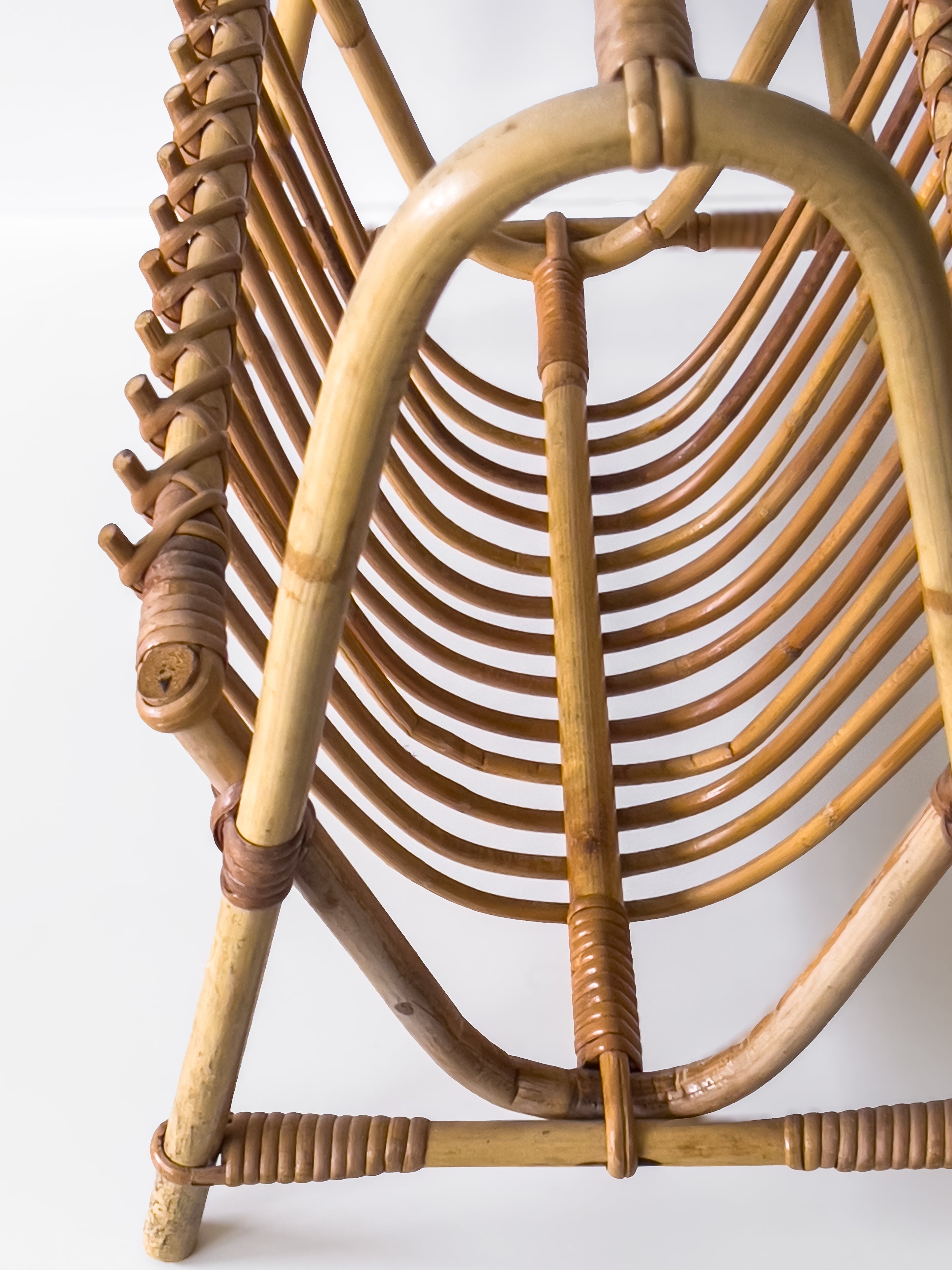 bamboe lectuurmand – vintage – rotan-bamboe Noii HOME