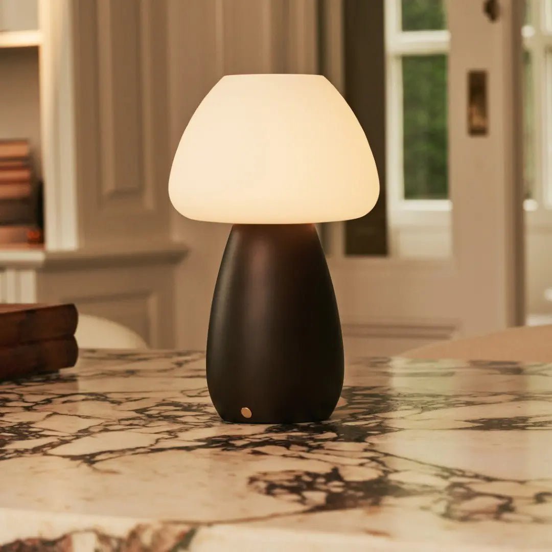 Bear Dark Bruin Stijlvol oplaadbare lamp-draadloos, dimbaar, milieuvriendelijk ontwerp Tavellio - Amsterdam