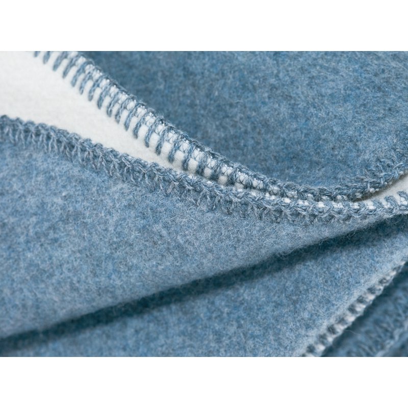 Beddeken van merinowol RENDEER - blauw MoST Blankets