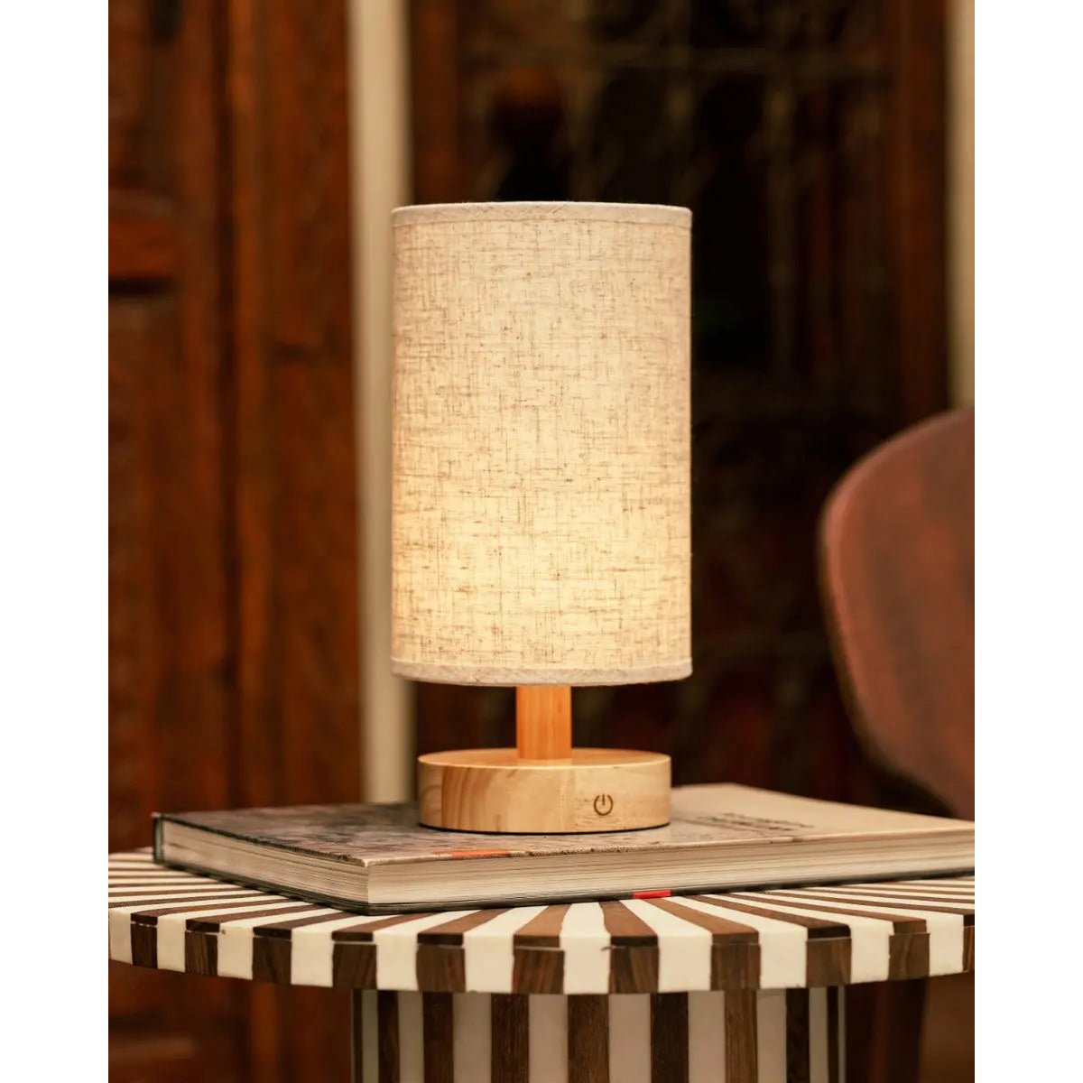 Ben lichtbruine houten donkerbruine tafellamp-oplaadbaar, dimbaar, USB-C aangedreven Tavellio - Amsterdam