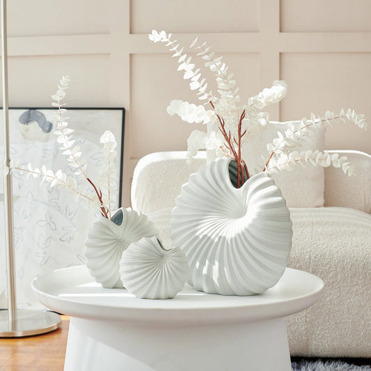 Palm Vase Classic White