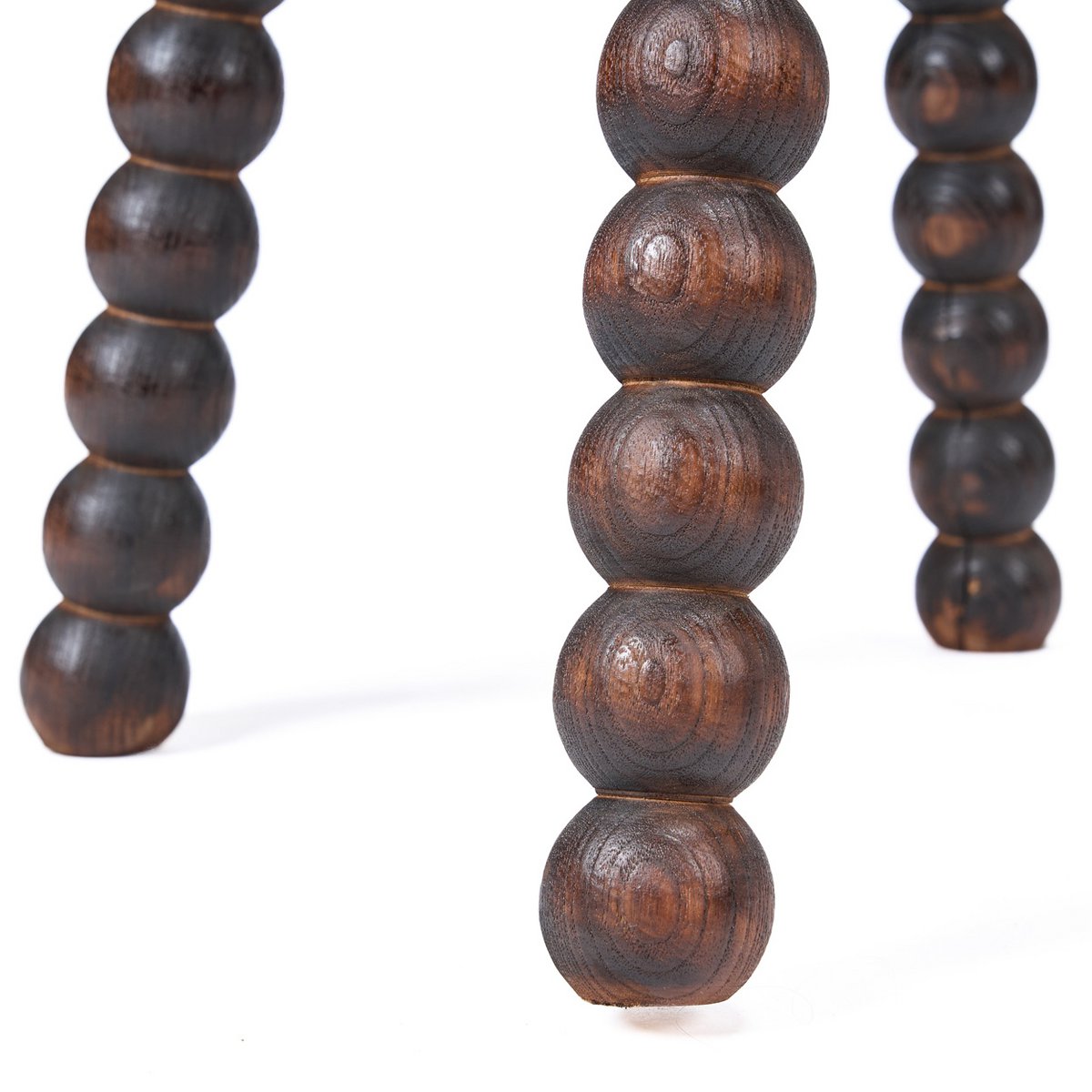 Dango kruk – donker walnoot Bazar Bizar Living