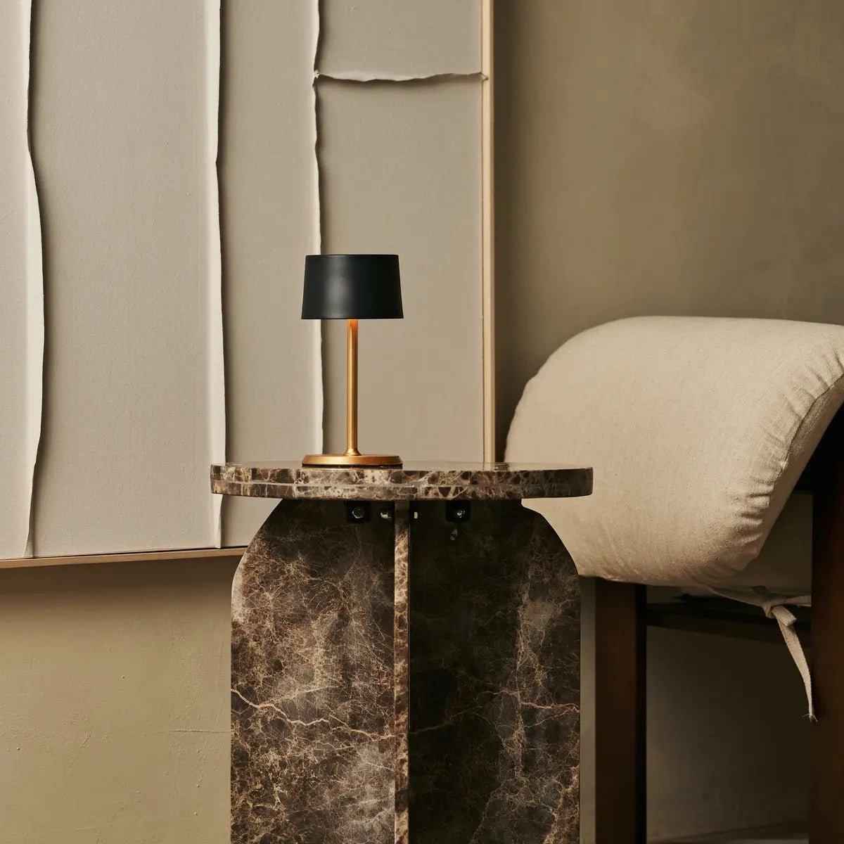 David Black & Gold oplaadbare tafellamp 2 op 1 met verstelbare hoogte - dimbaar en draadloos met 120 uur batterij Tavellio - Amsterdam