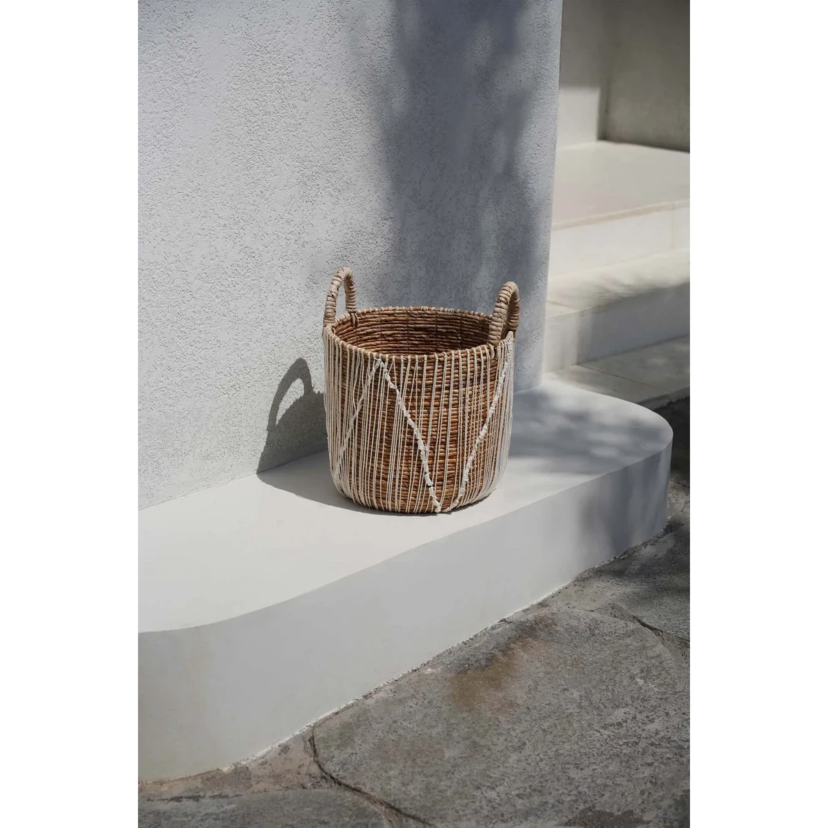De rechte gestikte macrame -mand - l Bazar Bizar Living
