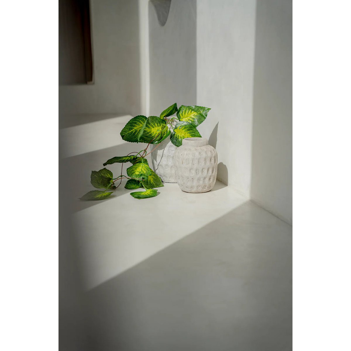 De Trendy Vaas - Beton - M Bazar Bizar Living