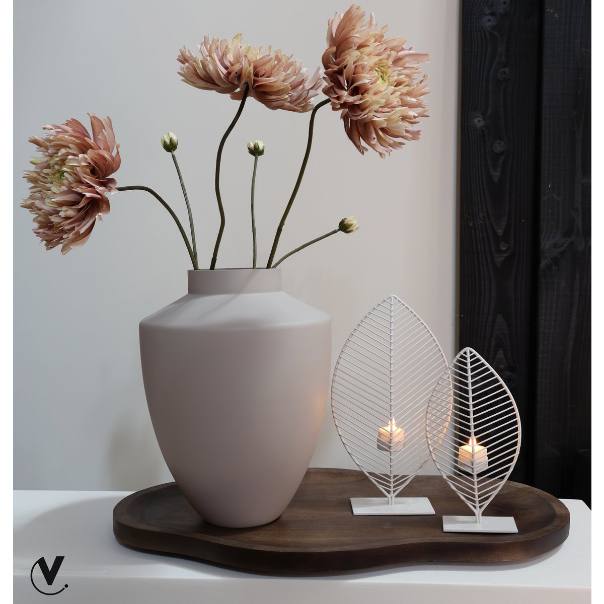 Dienblad - Bauru walnut Vase The World