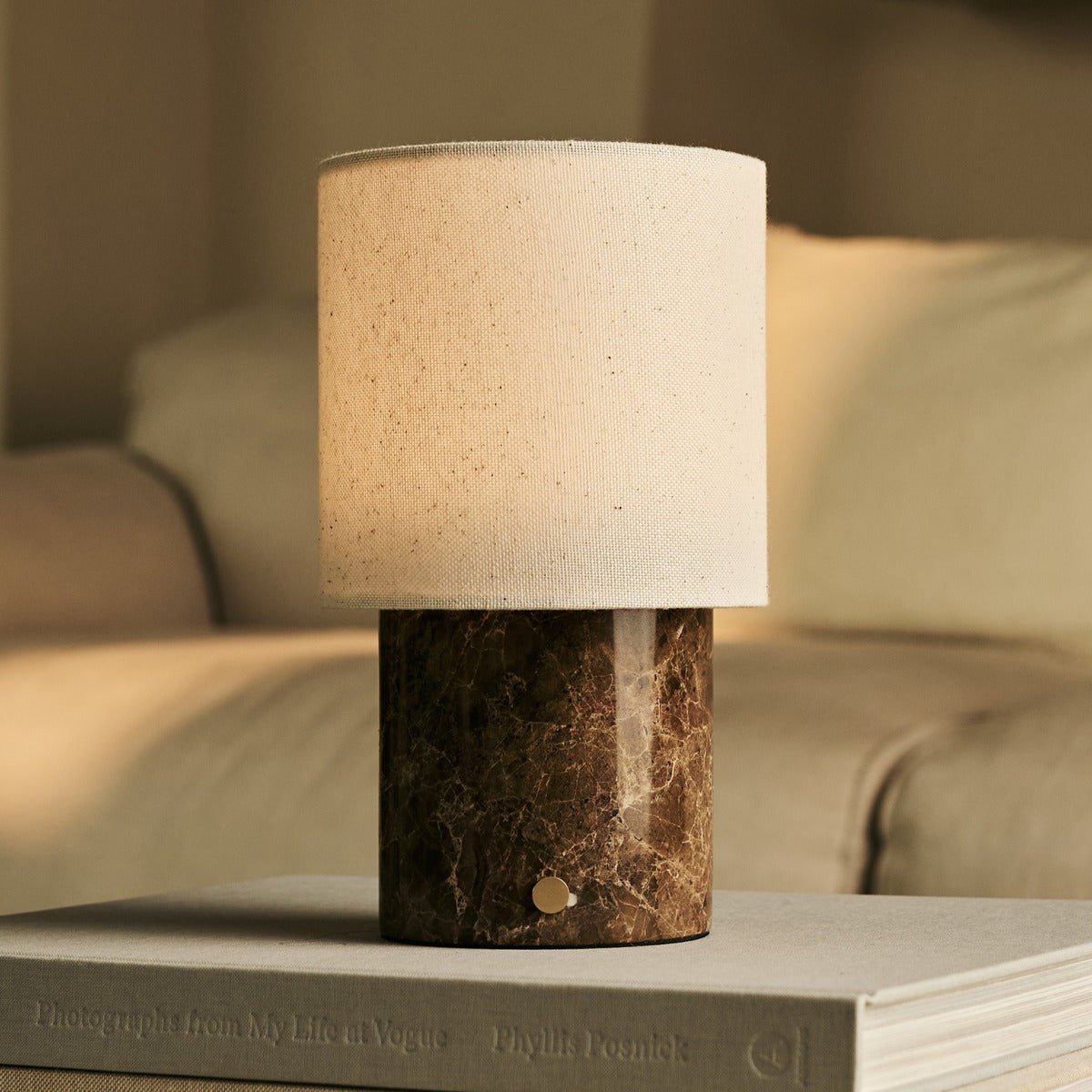 Dou Brown / Emperador Donker - Marble oplaadbare tafellamp - Draadloos, 3 lichte modi en met linnen verwisselbare lampenkap Tavellio - Amsterdam