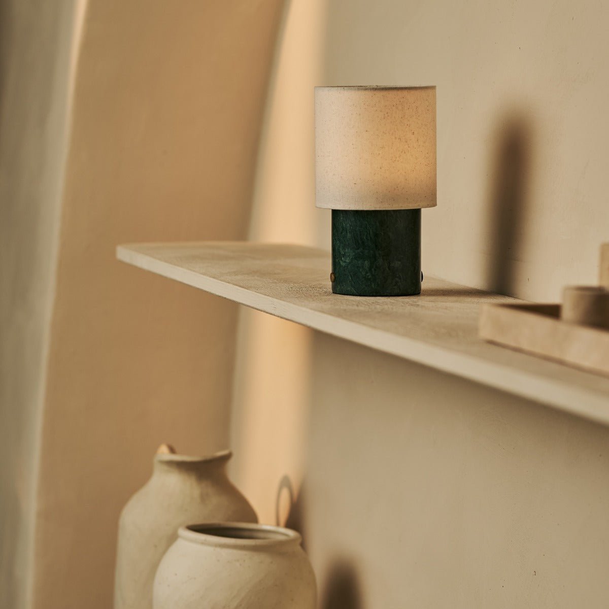 Dou Green / Verde Alpi - Marmeren oplaadbare tafellamp - draadloos, 3 lichte modi en met linnen verwisselbare lampenkap Tavellio - Amsterdam