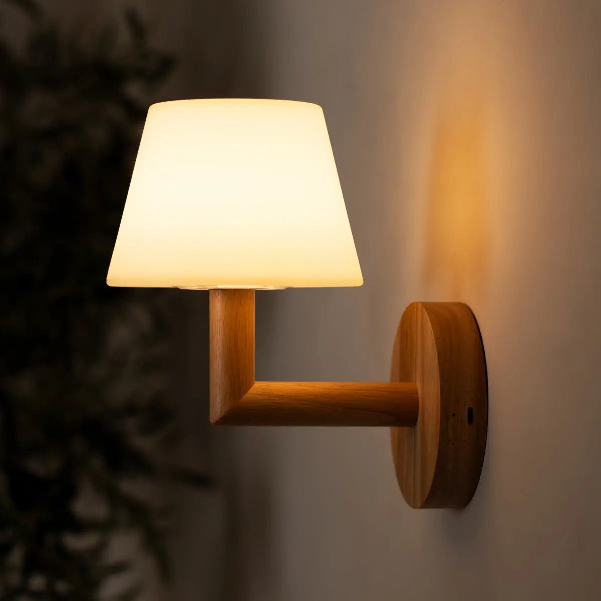houten oplaadbare wandlamp - draadloze en dimbare verlichting Tavellio - Amsterdam
