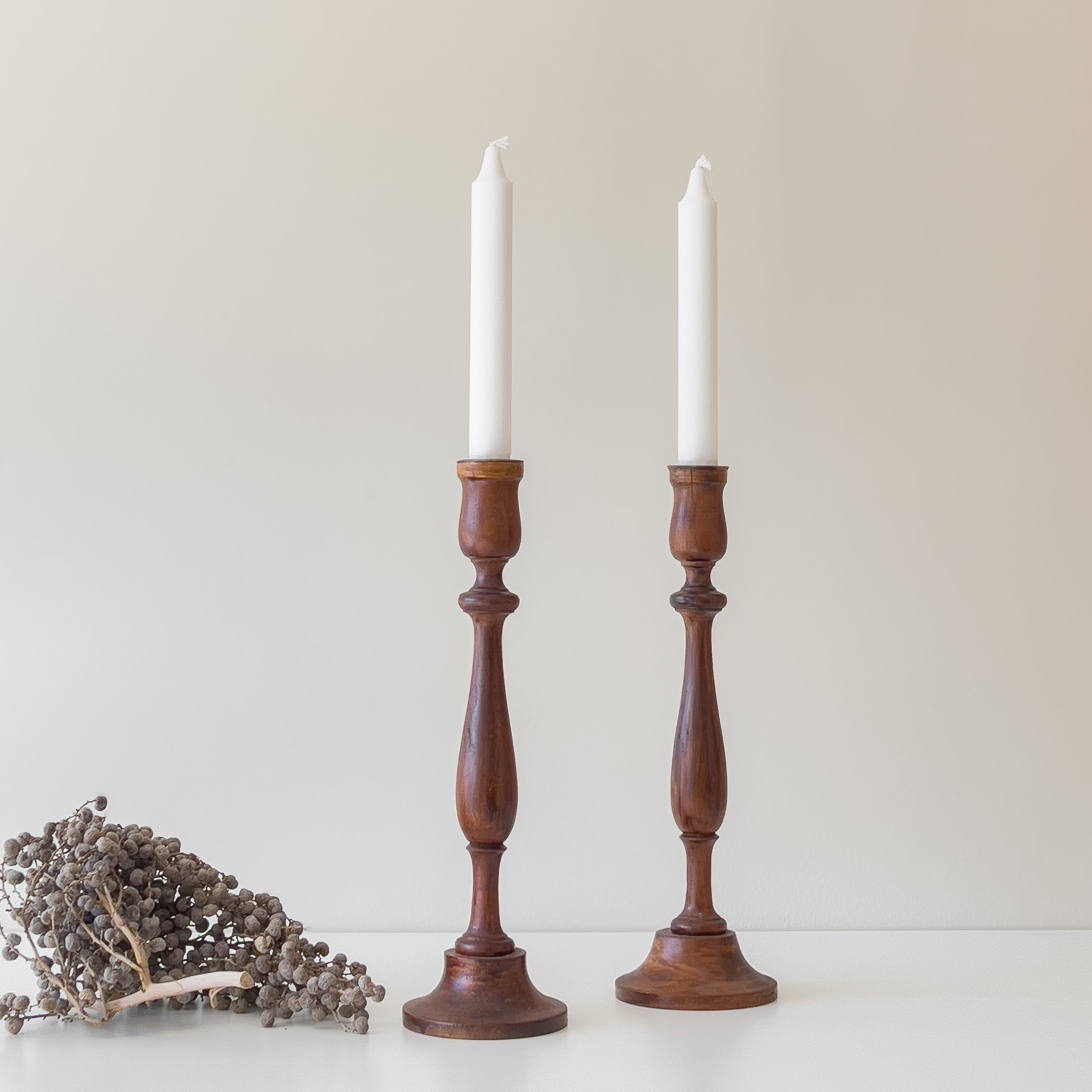 houten set kandelaars - pre-loved Noii HOME
