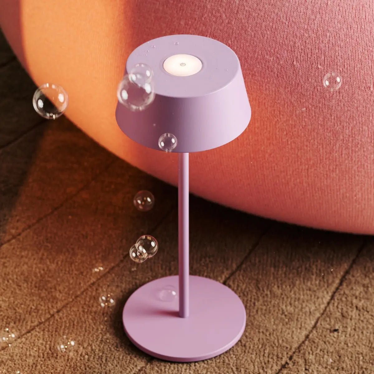 Hugo Violet Lila Oplaadbare Tafellamp | Stijlvolle, dimbare lamp en draadloos Tavellio - Amsterdam