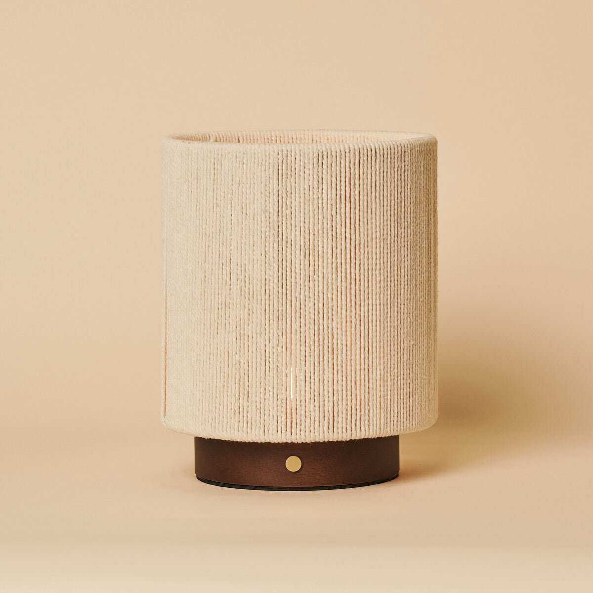 Ivo Donkerbruine Houten Oplaadbare Lamp | Modern, veelzijdig en 3 lichtmodi Tavellio - Amsterdam