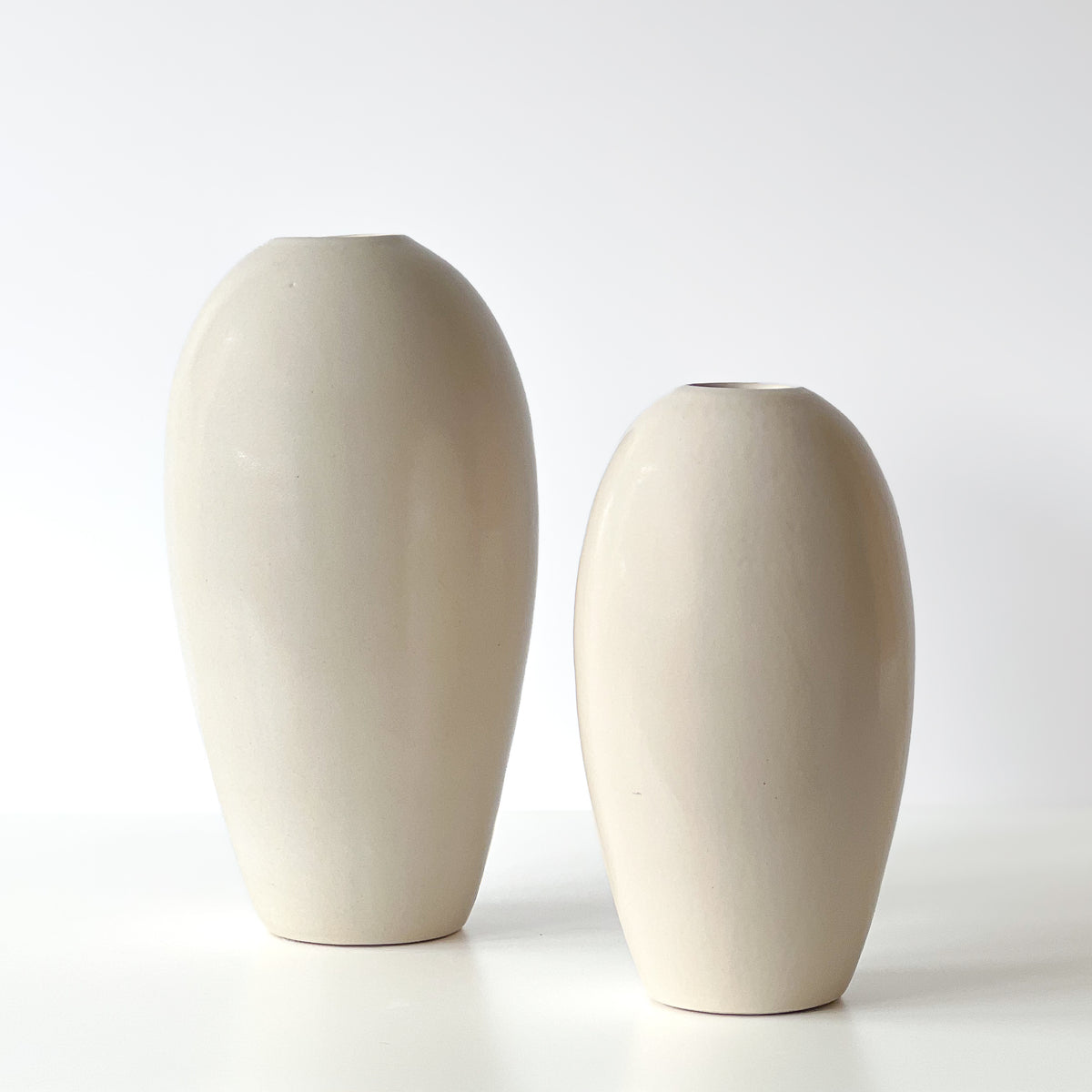 keramische vazen crème – set van 2 – pre-loved Noii HOME