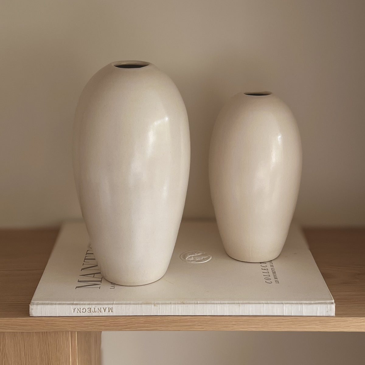 keramische vazen crème – set van 2 – pre-loved Noii HOME