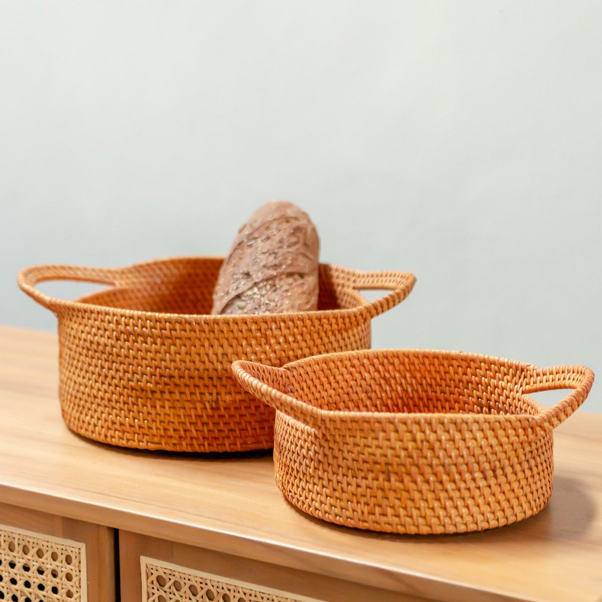 Kleine rotan opbergmand Decoratieve mand SUWARI (2 maten), geweldig als Breasmand of fruitschaal Soeji