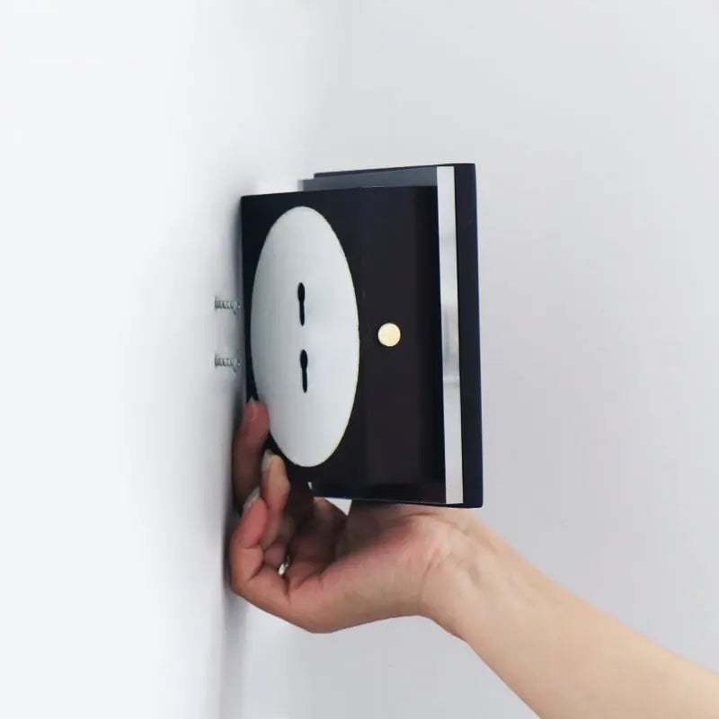 Lane Black draadloze wandlamp – Oplaadbare en dimbare lamp van natuurlijk hout Tavellio - Amsterdam