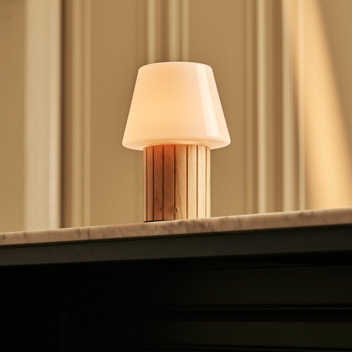 lex lichtbruine oplaadbare tafellamp, tavellio amsterdam Tavellio - Amsterdam