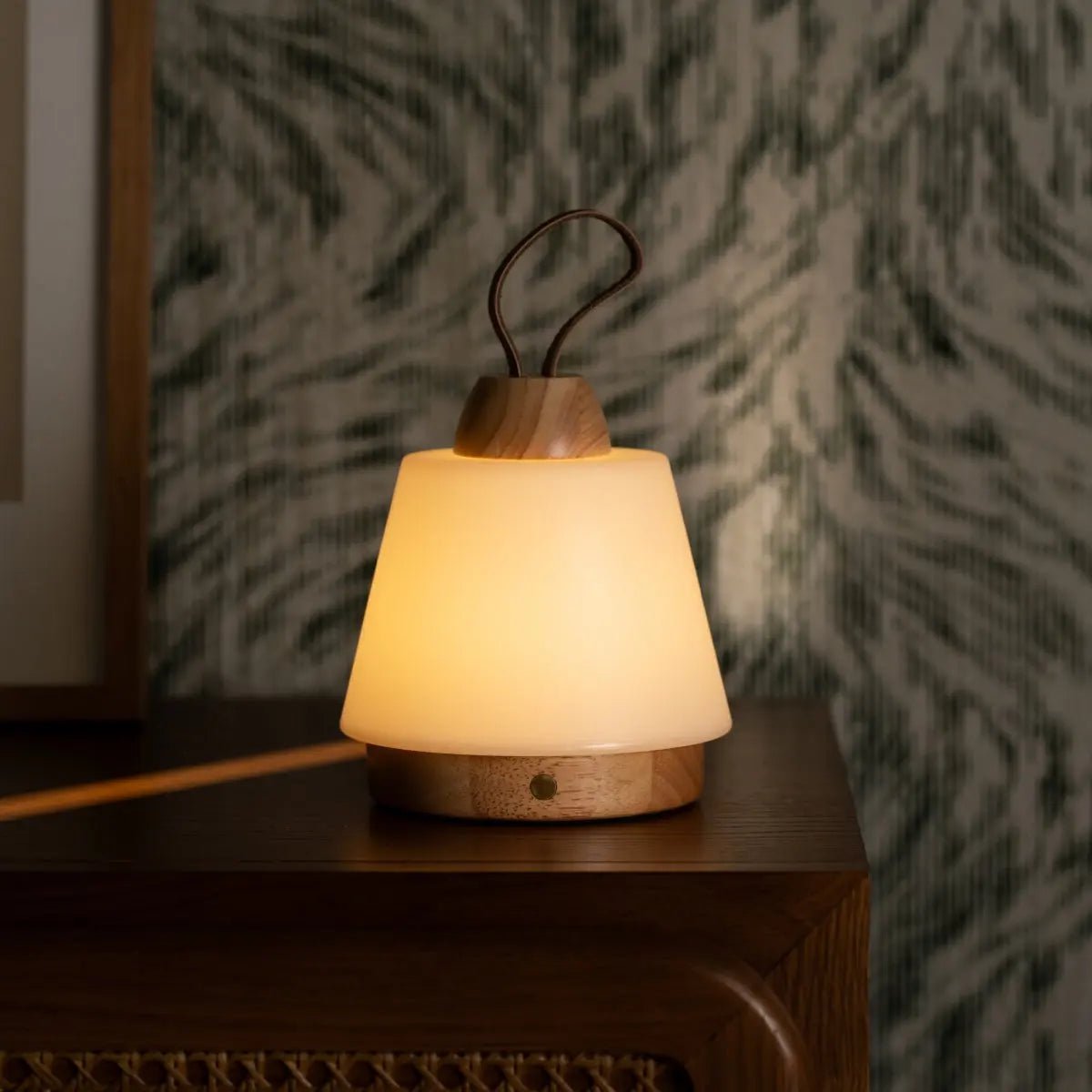 Liv lichtbruine oplaadbare lamp – lederen band, dimbaar, draadloos Tavellio - Amsterdam