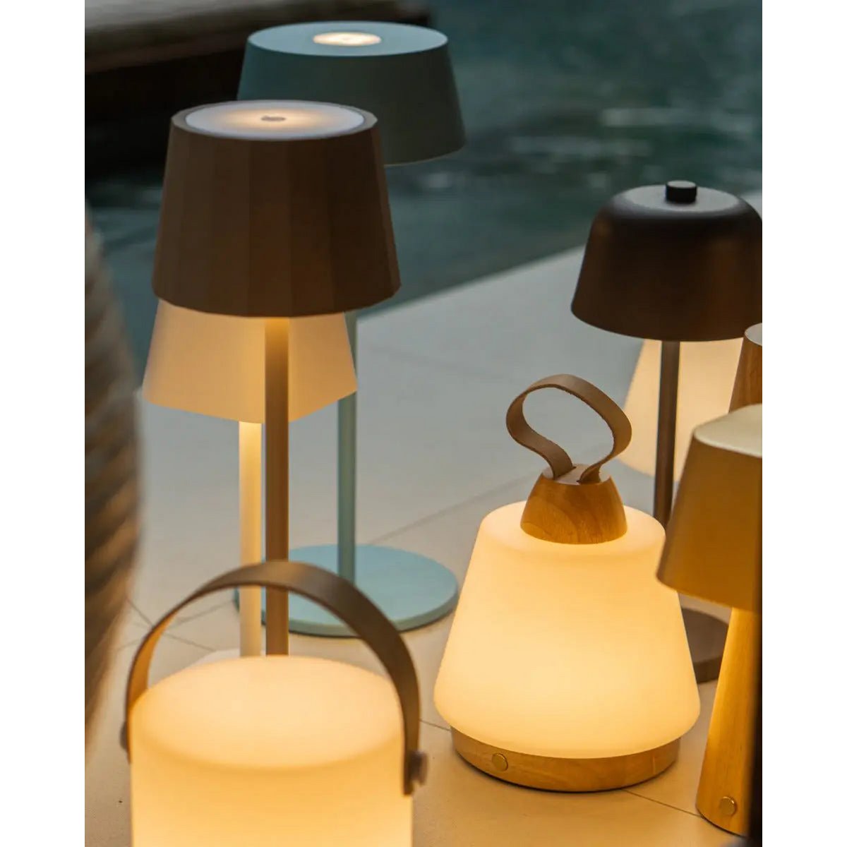 Liv lichtbruine oplaadbare lamp – lederen band, dimbaar, draadloos Tavellio - Amsterdam