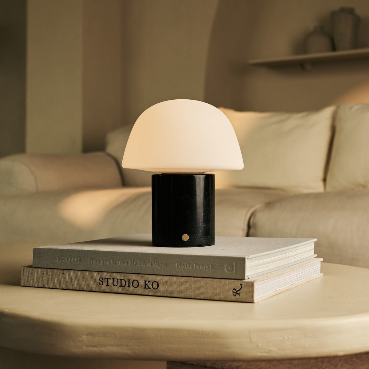 Maes Black / Nero Marquina - Elegante marmeren oplaadbare tafellamp, tot 100 uur verlichting, stijlvol en functioneel Tavellio - Amsterdam