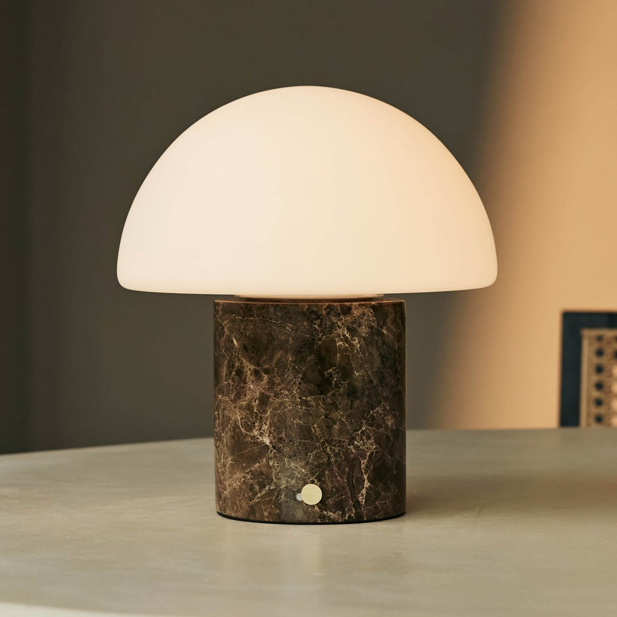 Maris Brown / Emperador Dark - Classic Marble Laidable Table Lamp met 3 lichte kleuren en dimfunctie Tavellio - Amsterdam