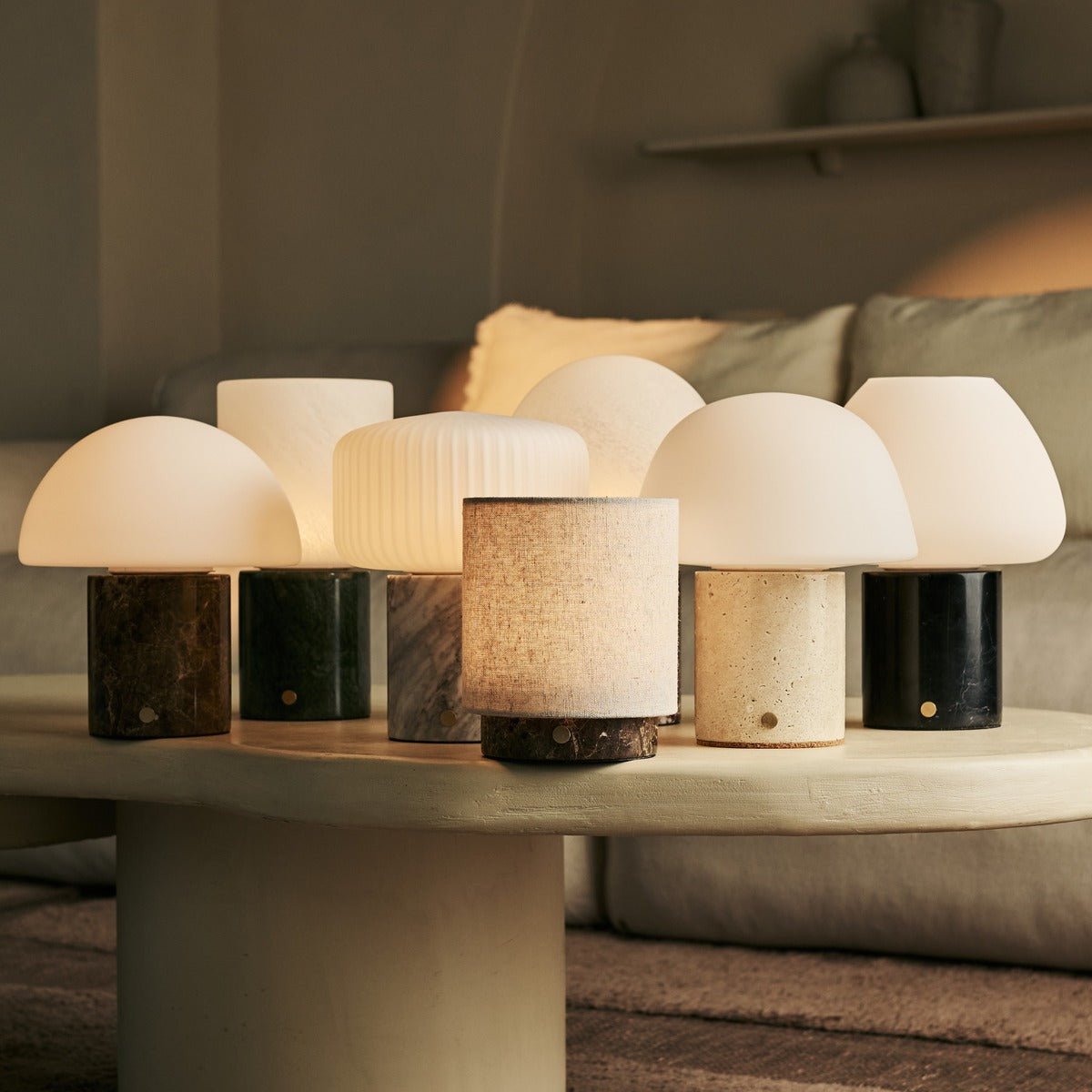 Mauve Cream & Brown / Emperador Dark - Marmeren oplaadbare tafellamp - 3 lichte modi, draadloos & & met linnen verwisselbare lampenkap Tavellio - Amsterdam