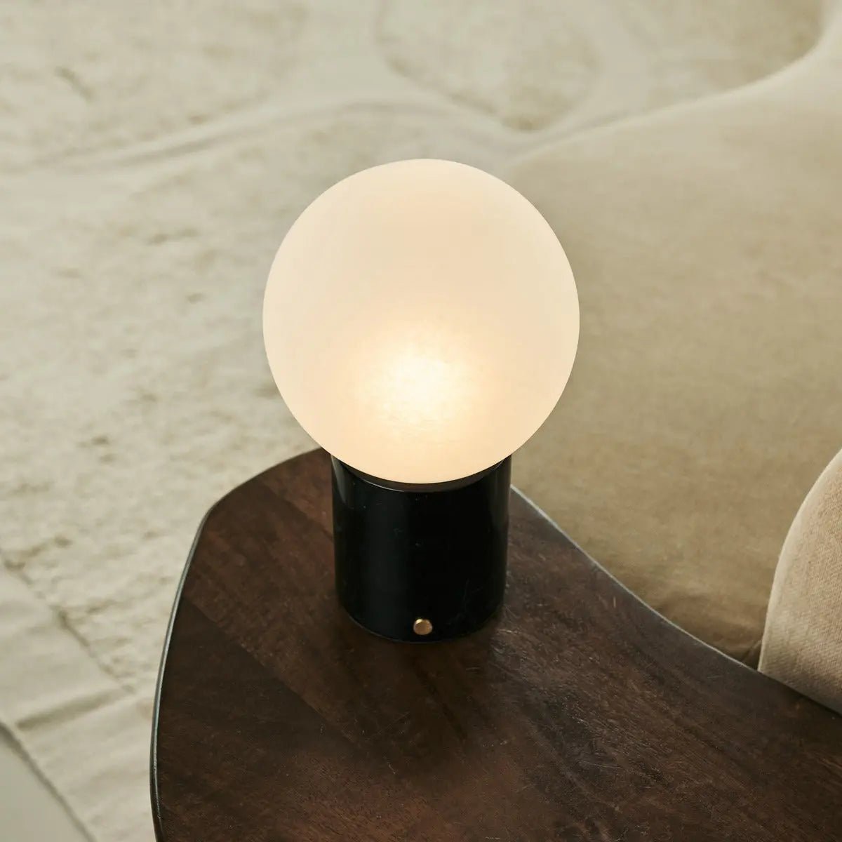 Metsu Black / Nero Marquina - Classic Marmeren oplaadbare tafellamp met 3 lichte kleuren en dimfunctie Tavellio - Amsterdam