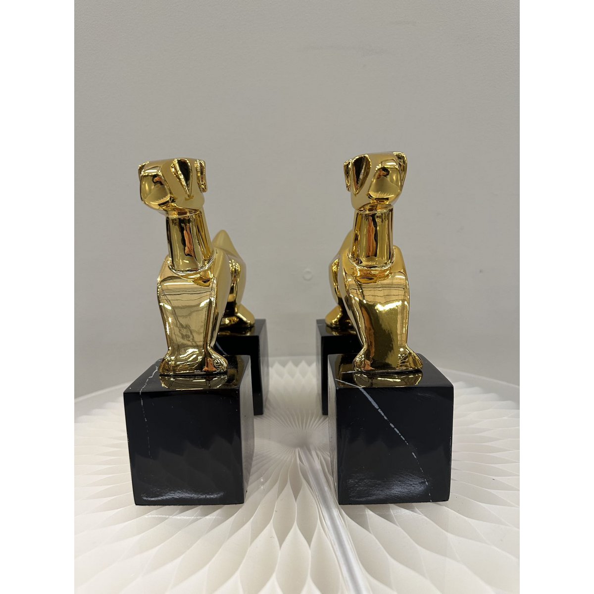 Modernist Art Deco Chrome Terrier Statues- Set van 2 QMF Trading