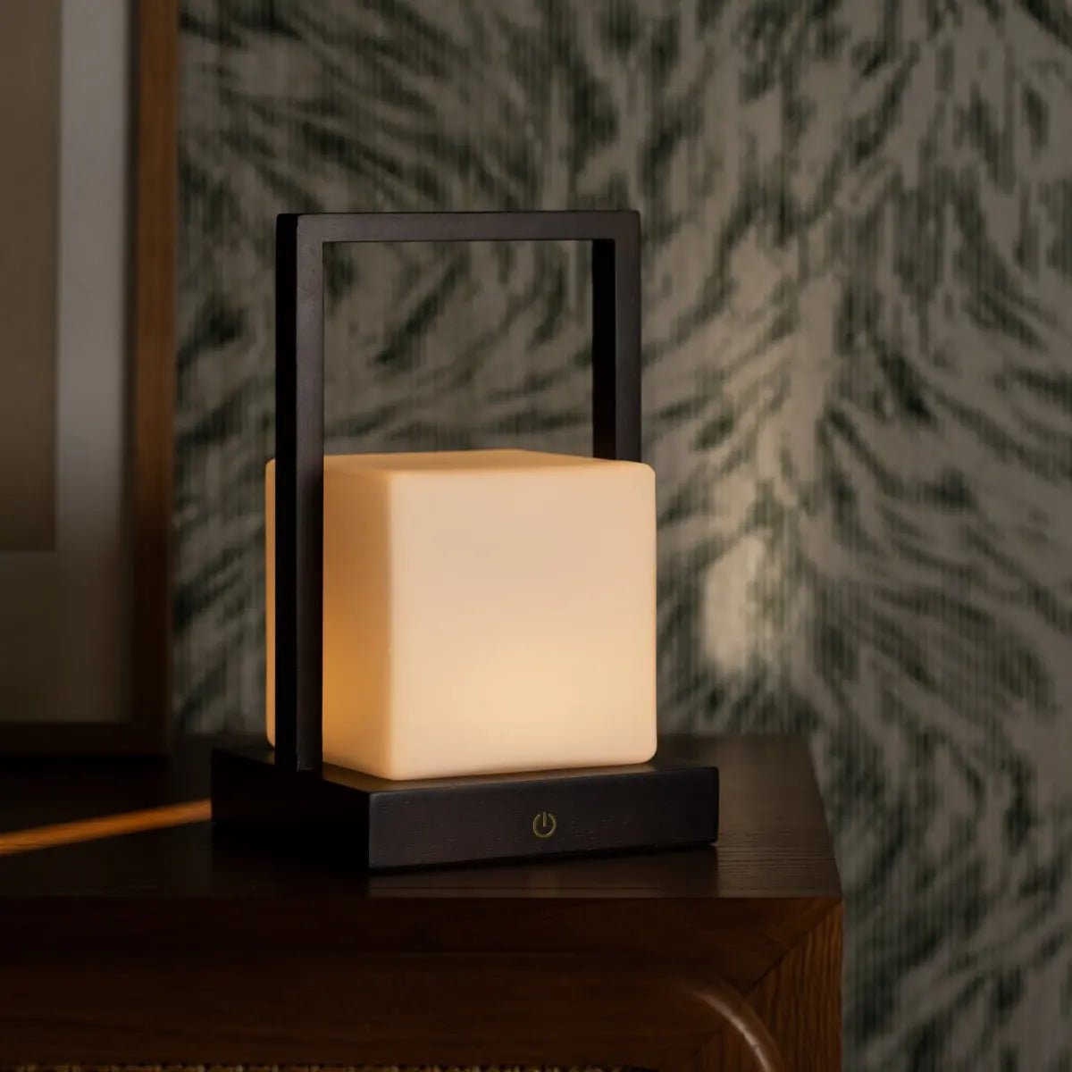 Noah Donkerbruin Oplaadbare Tafellamp | Oplaadbaar, dimbaar en draadloos Tavellio - Amsterdam