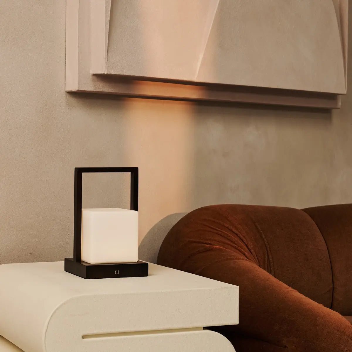 Noah Donkerbruin Oplaadbare Tafellamp | Oplaadbaar, dimbaar en draadloos Tavellio - Amsterdam