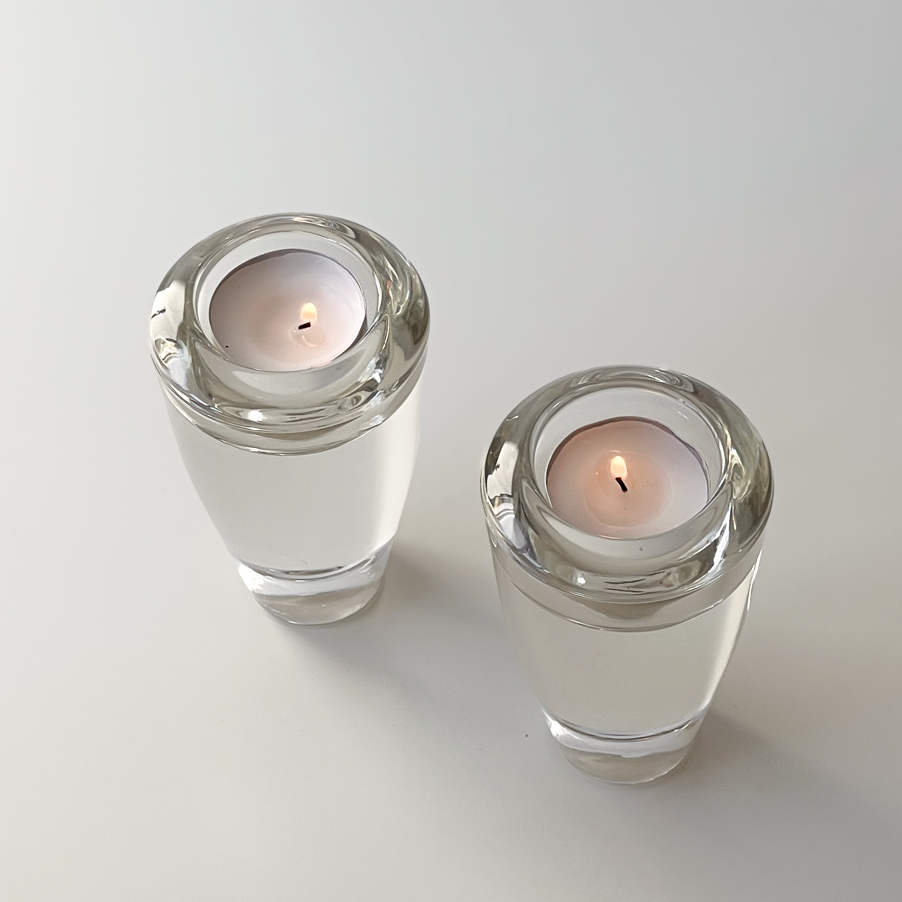 pre-loved glazen kandelaars – set van 2 – massief glas Noii HOME