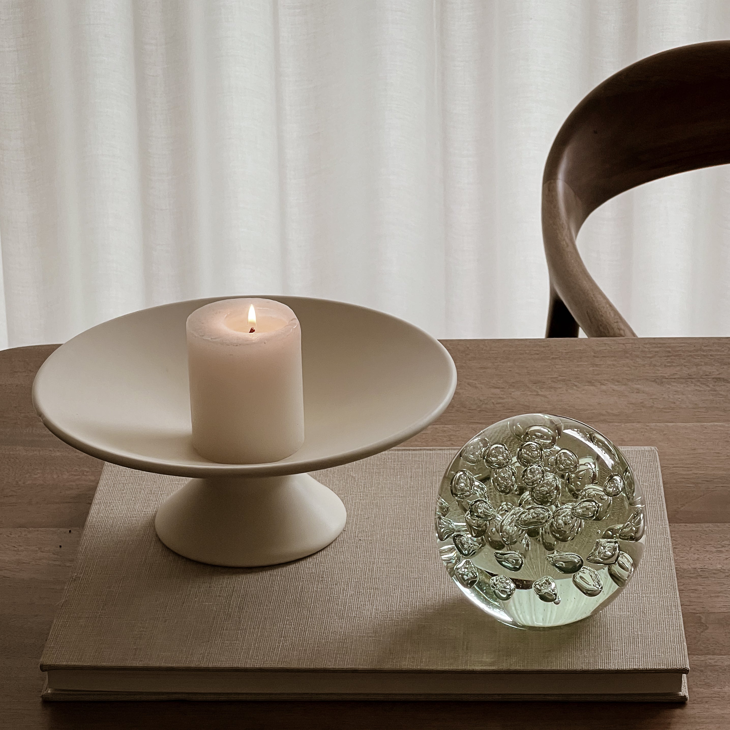 pre-loved - schaal op voet - off white Noii HOME