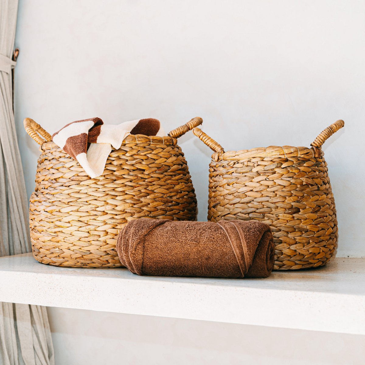 Ronde geweven wasmand - bolvormige boho -mand - natuurlijke plantenmand - grote waterhyacint opslagmand (2 maten) citra Soeji