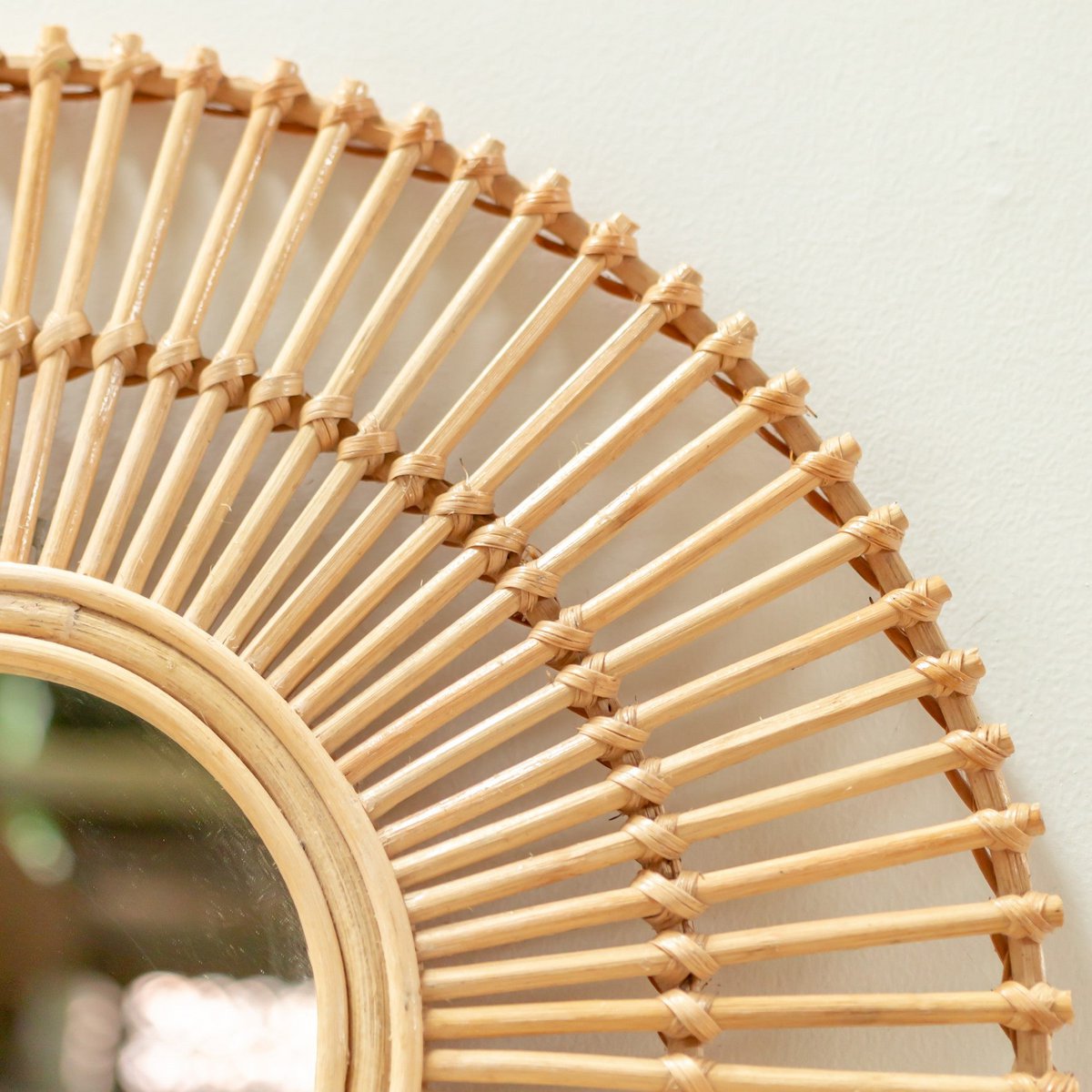 Ronde Rotan Spiegel 58 cm | Handgemaakte Boho Wandspiegel BUMI Soeji