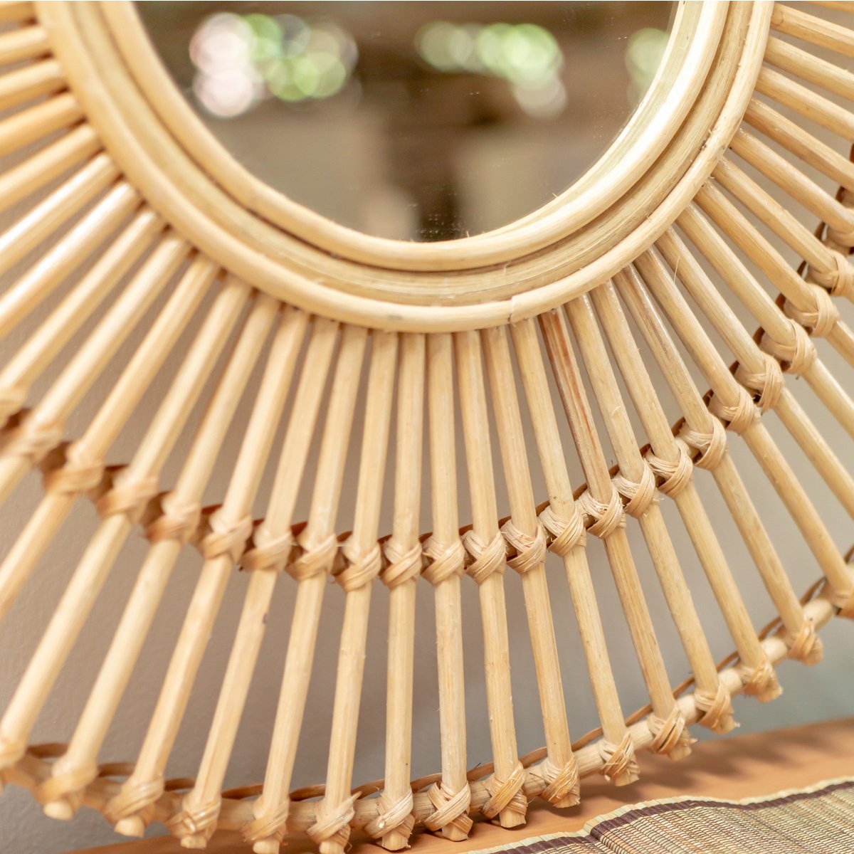 Ronde Rotan Spiegel 58 cm | Handgemaakte Boho Wandspiegel BUMI Soeji