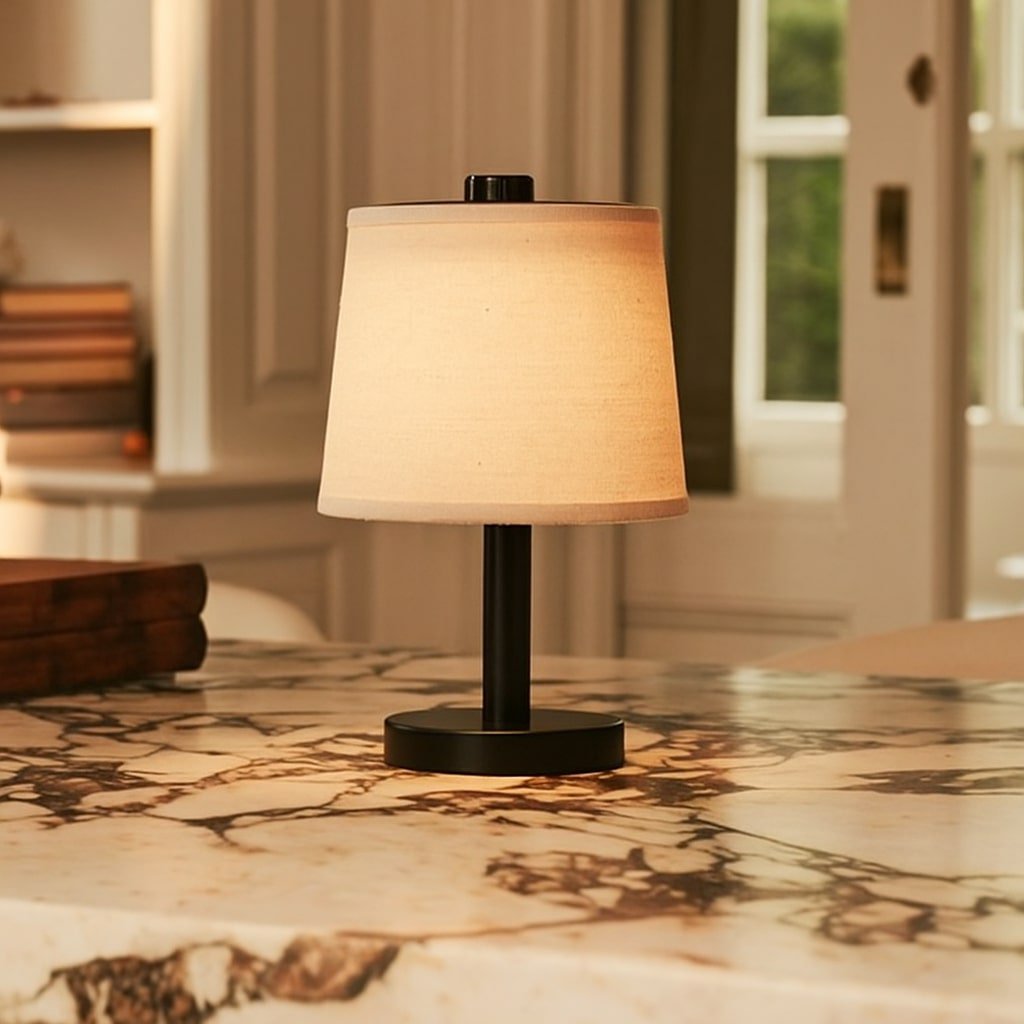 Rover zwarte houten lamp - oplaadbare, draadloze en dimbare schaduw Tavellio - Amsterdam