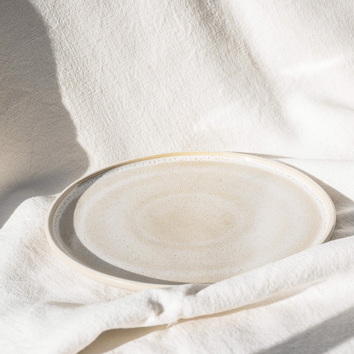 Serviesset Eelina – beige steengoed EDDA Stoneware