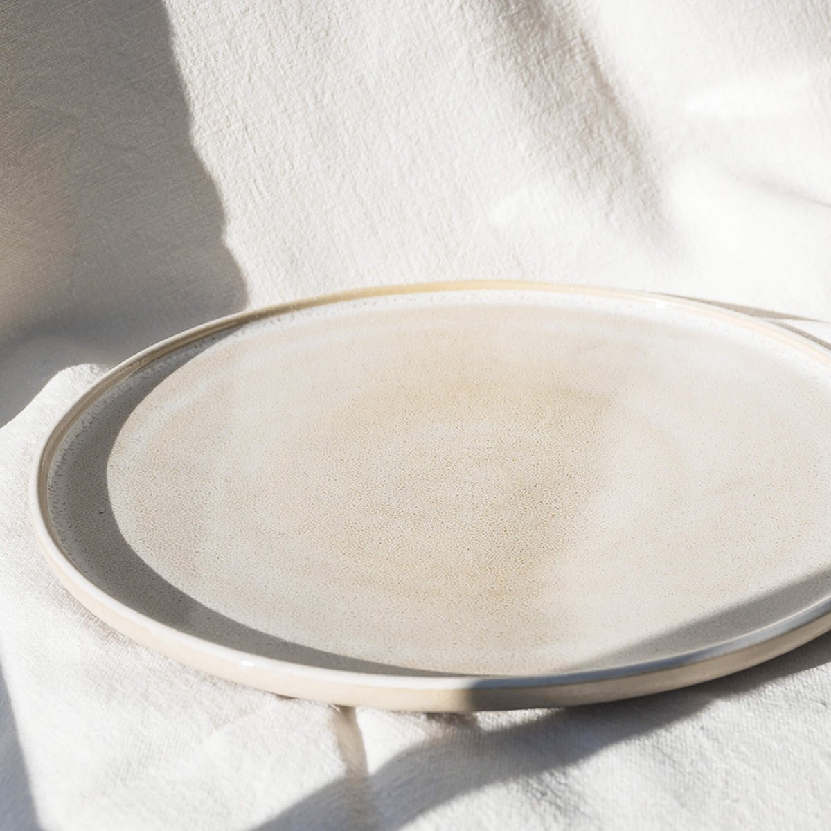 Serviesset Eelina – beige steengoed EDDA Stoneware