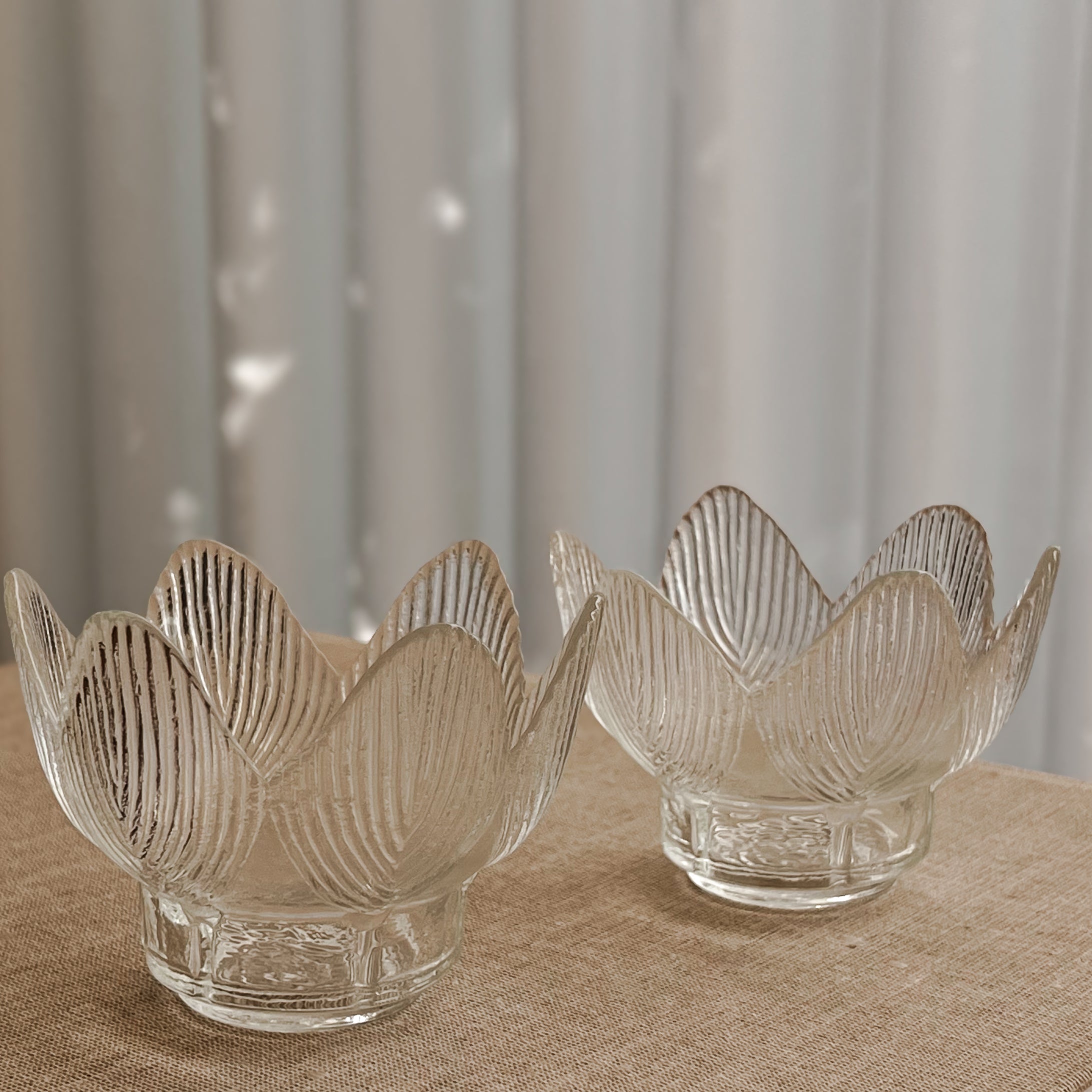 set van 2 glazen lotus waxinelichthouders – transparant – vintage Noii HOME