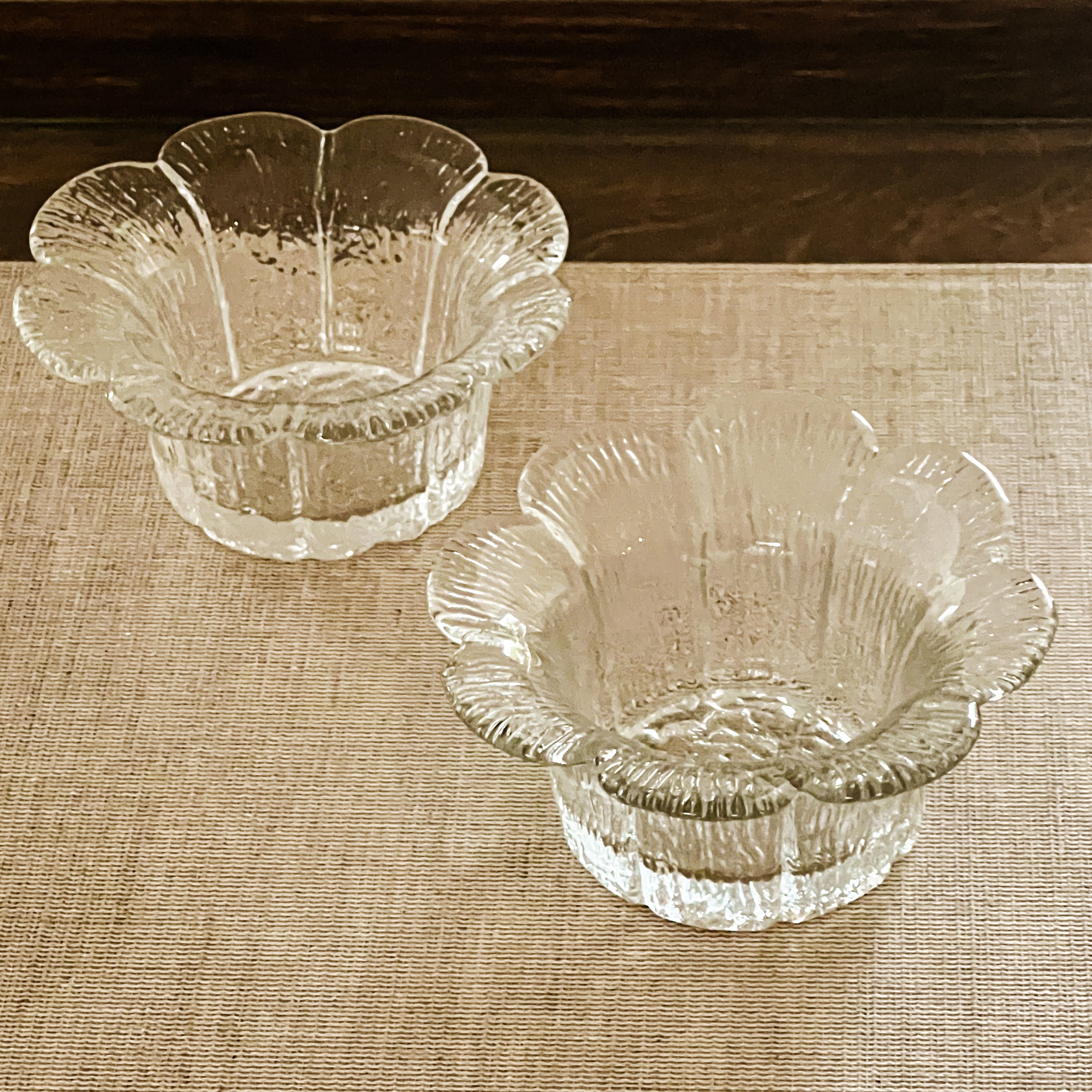 set van 2 glazen waxinelichthouders – terälehti – mäntsälän lasisepät – pre-loved Noii HOME