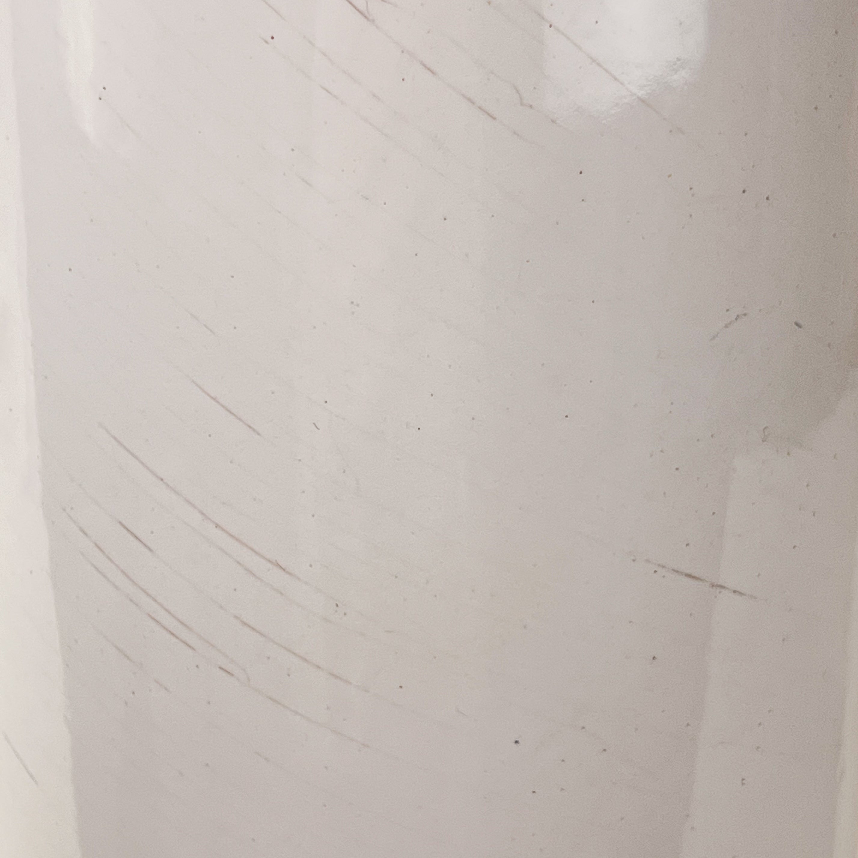 set van twee pre-loved keramische vazen – wit glazuur Noii HOME