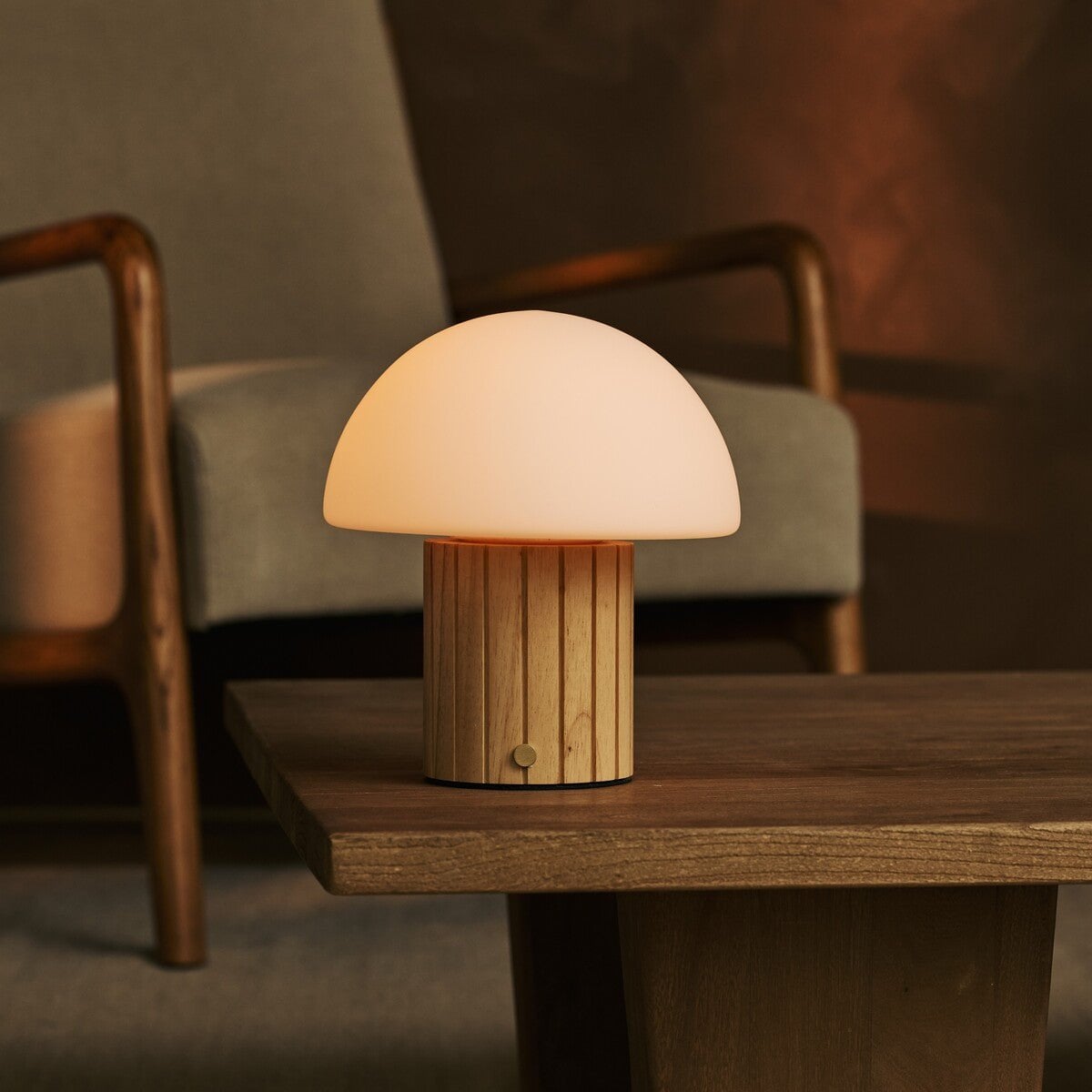 siebe lichtbruine oplaadbare tafellamp, tavellio amsterdam Tavellio - Amsterdam